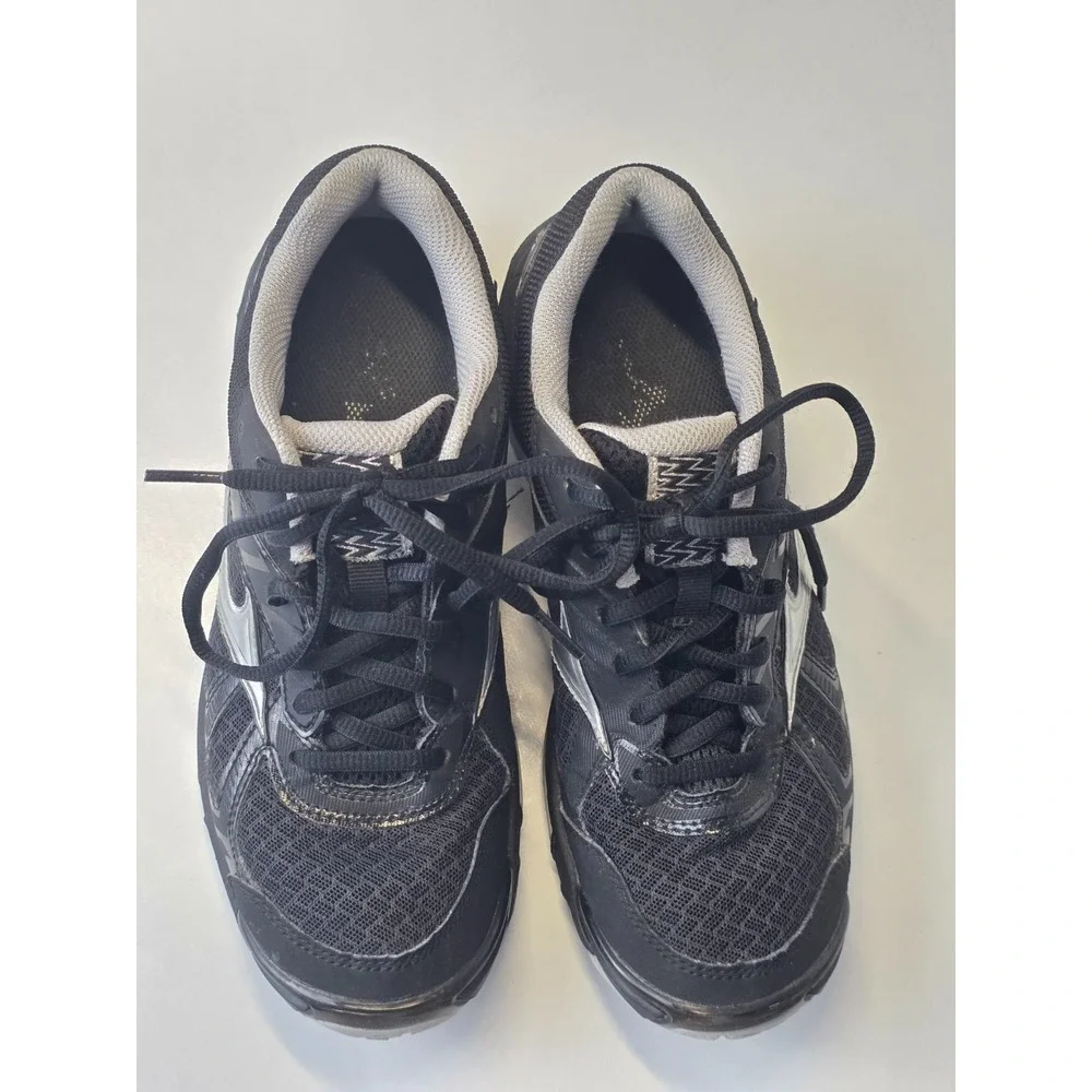 Mizuno Wave Bolt 7 Women's Sneakers Size 8 Black Gray‎ Running Shoes V1GC186003